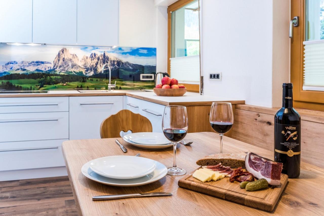Rainer Apartment *